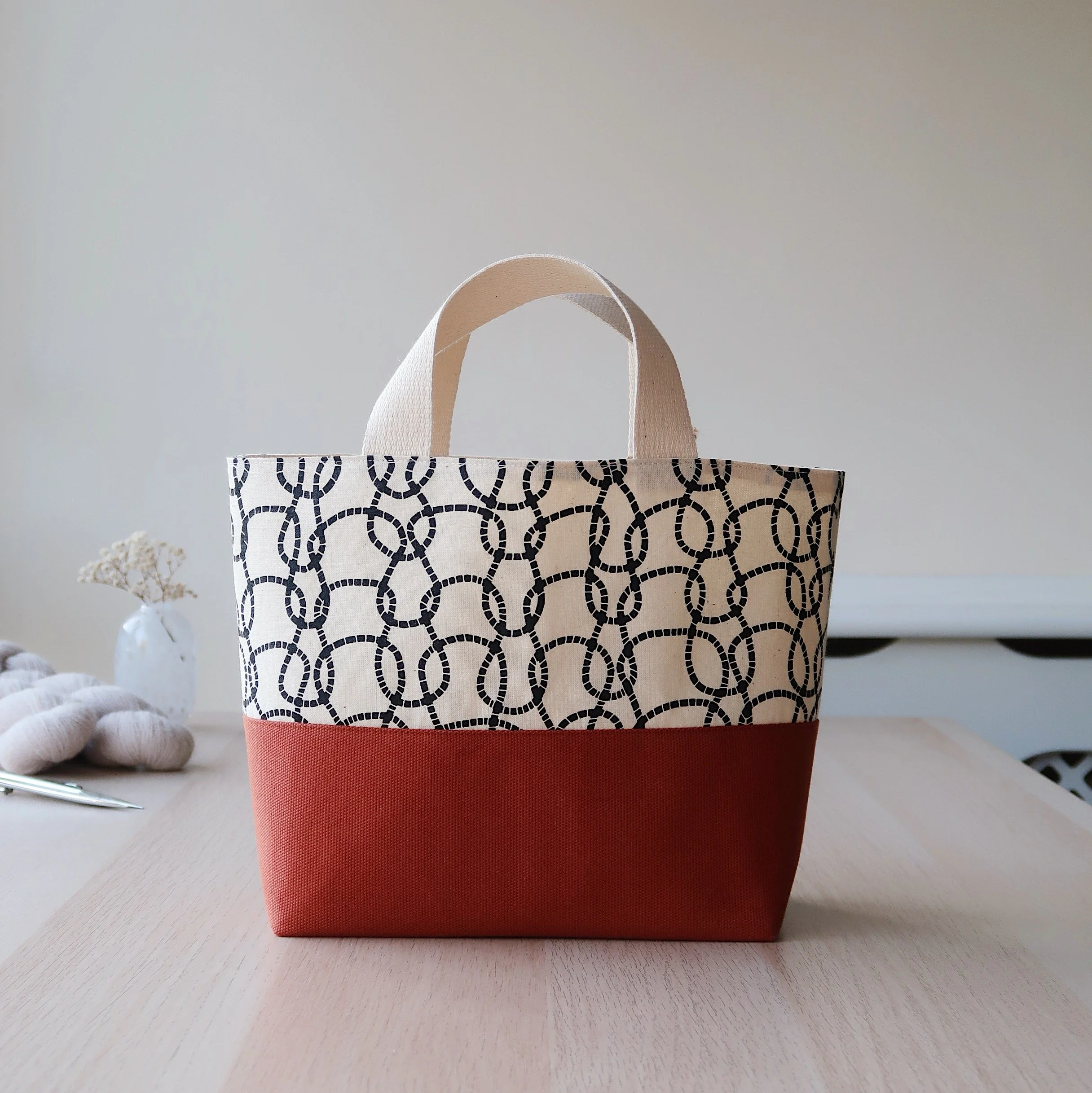 Small Knitted Loops Orange.JPG