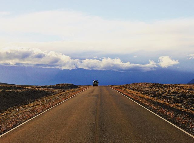 Nothing behind me, everything ahead of me, as is ever so on the road (Jack Kerouac) #roadreflections #cruising #endlessroad #goingnorth #lacuarenta #pampas #argentina