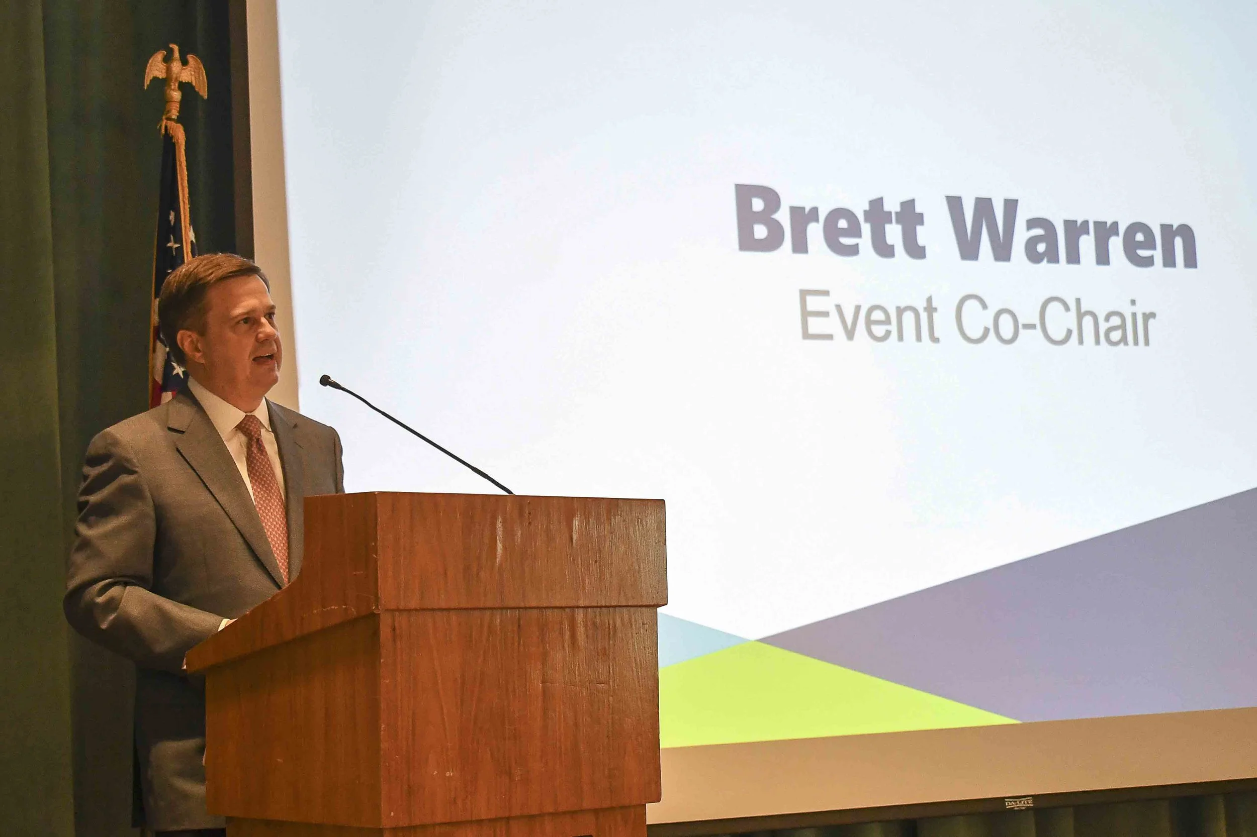 092118 UEI 17th Annual Luncheon LR036.jpg