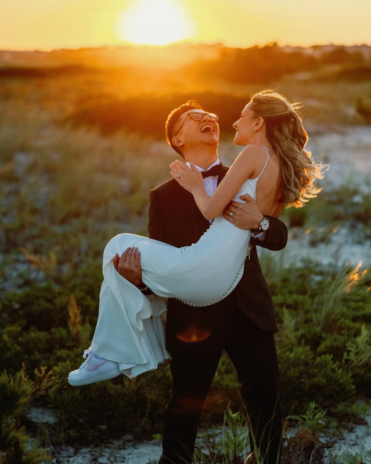 The best weddings are the ones that feel completely true to the couple—and Dana + Sean’s did just that. From rooftop vows overlooking the water to a dance floor full of surprises (yes, hot dog costumes included—swipe to see for your