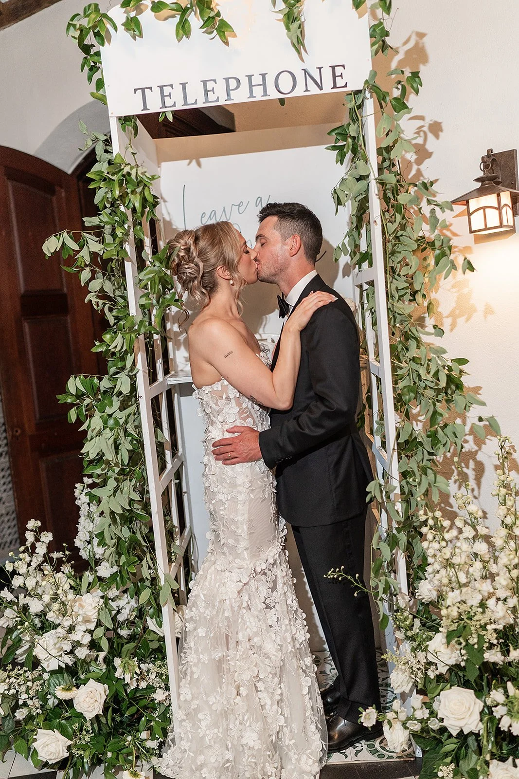 cc-willowdale-estate-wedding-color-0579.jpg