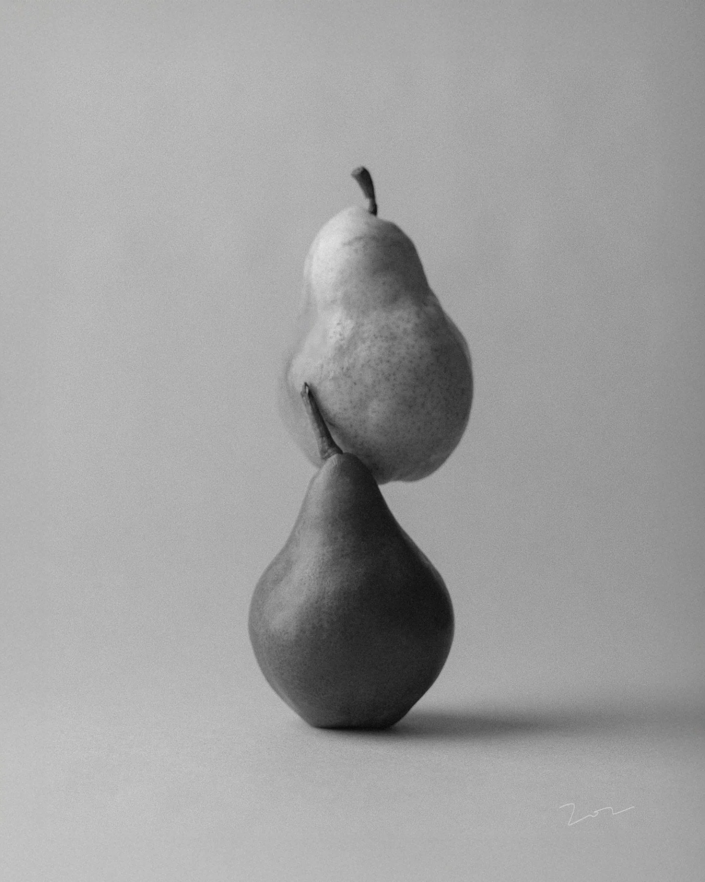 [Pears II]
&copy; Kelly Lee