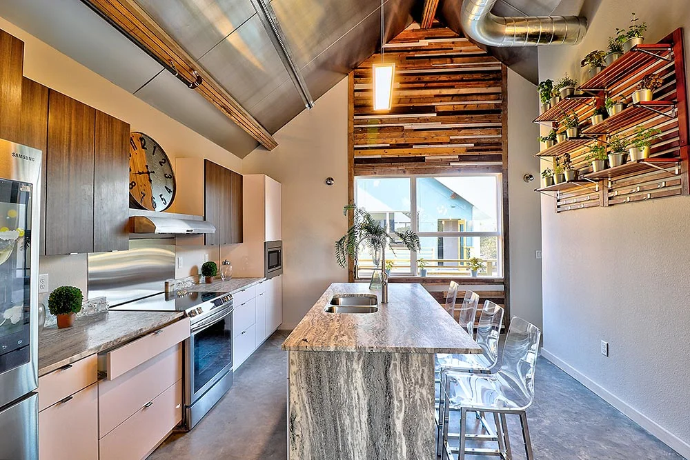 fern_creek_20_inside_2.jpg
