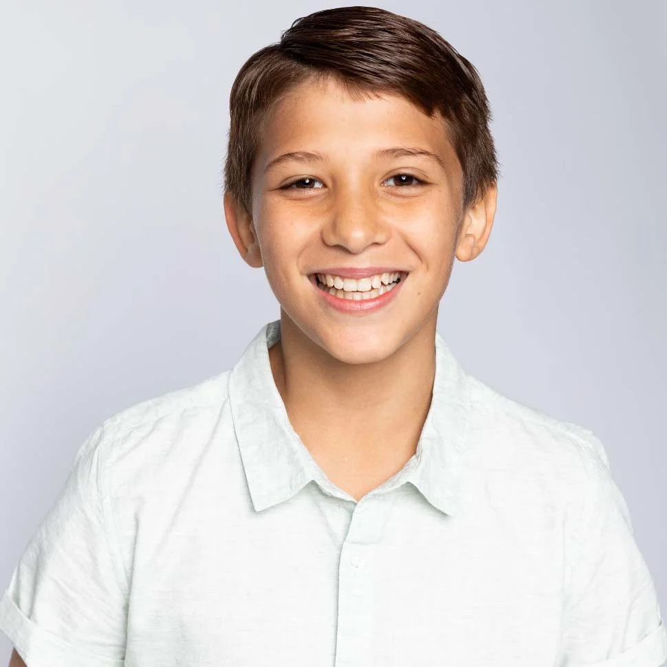 2412 - LUKAS R.