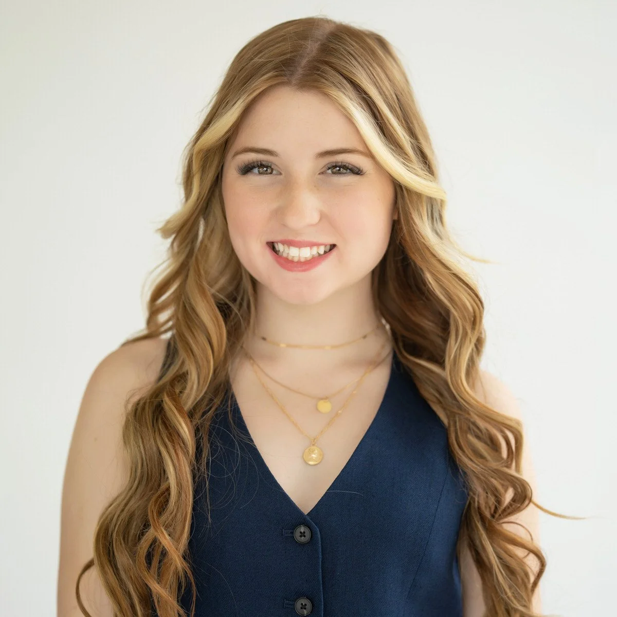 3311 - LEAH R