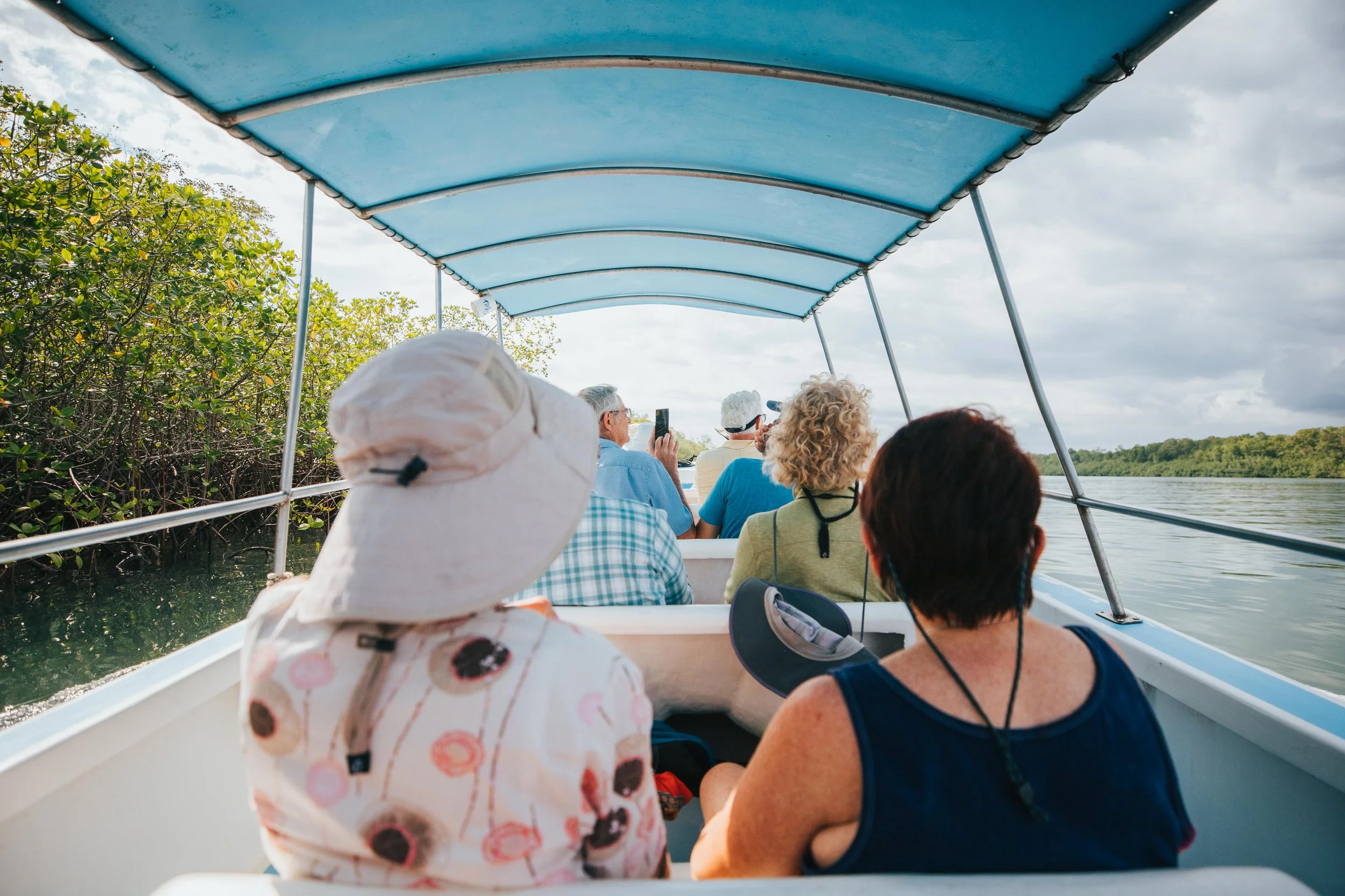 Boat navigation in Isla Damas mangroves