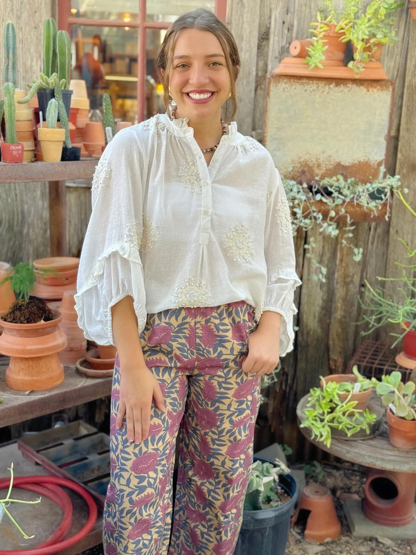 New Favorite outfit alert!!!! This outfit from @ivyjaneinc is soooo cute! It&rsquo;s the perfect outfit to grab tomorrow at the party!!!! 🤍🤍🤍