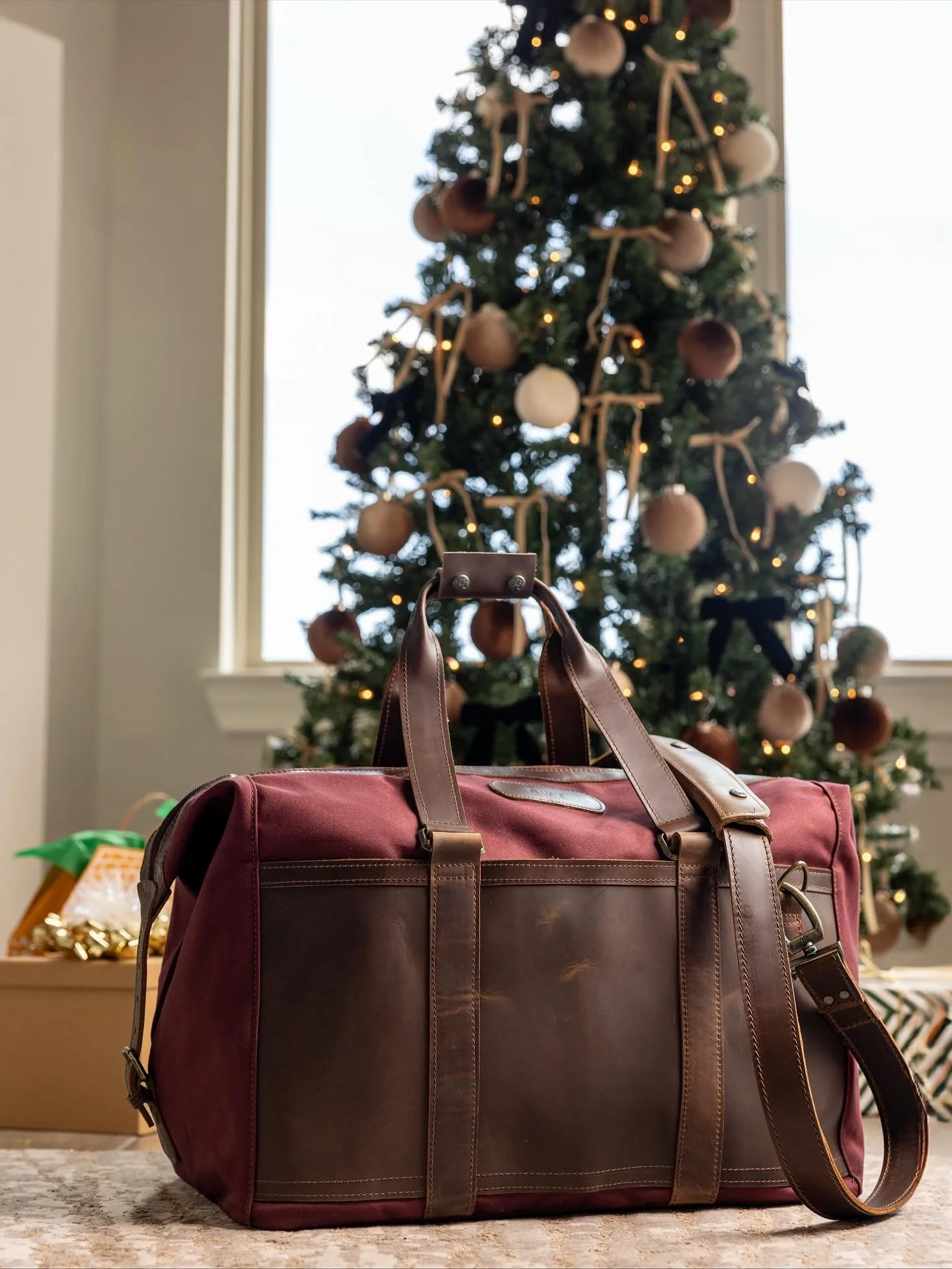 We love that two pieces from the JH Collection made it into the holiday sale. They are equal parts rustic and good-looking. The duffle is normally $499 on sale for $399.20 is an amazing travel bag built to last. The shave kit is normally $130 on sale