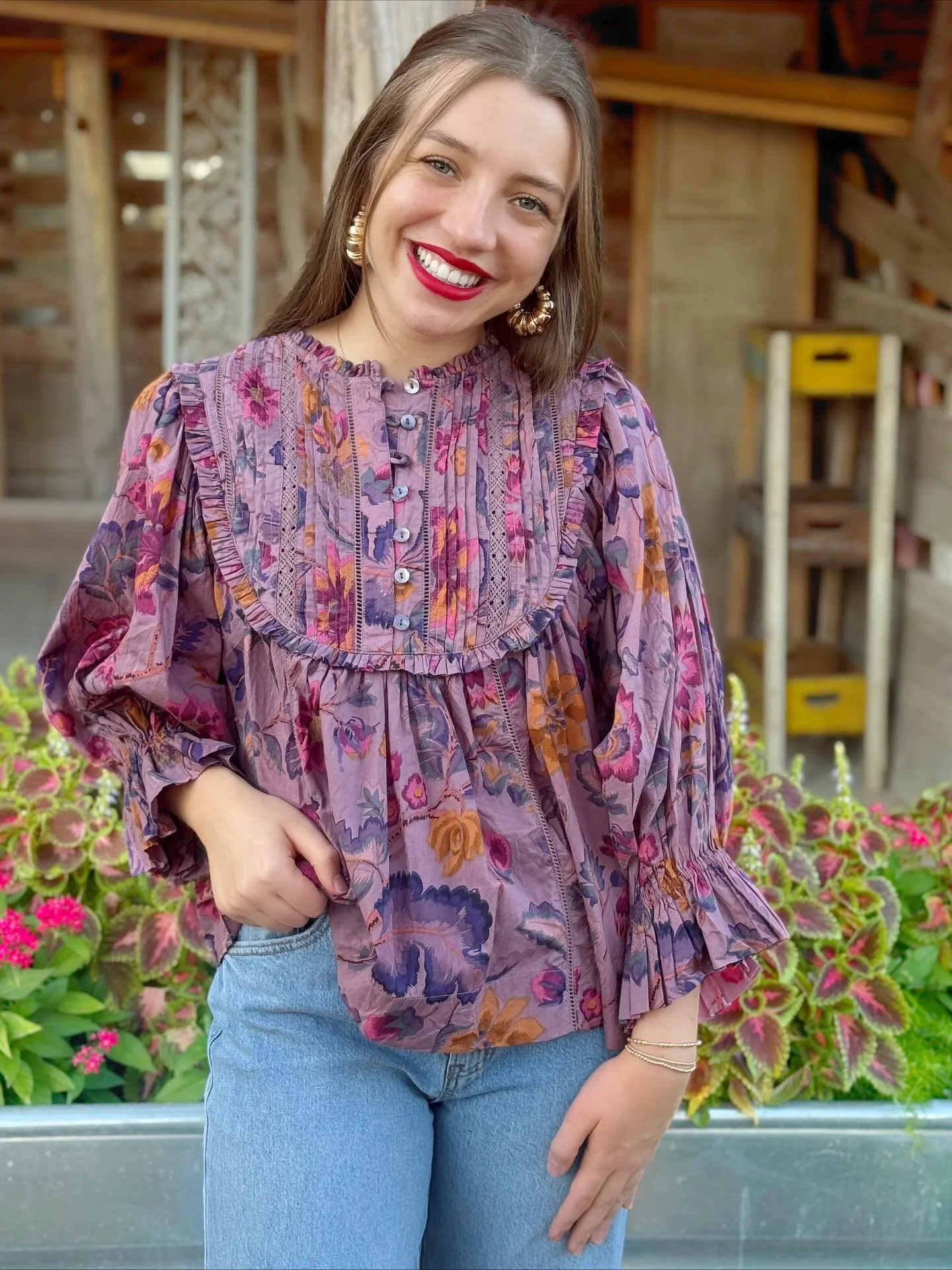 @ivyjaneinc is our favorite for good reason! They pick the prettiest patterns and cut their styles to perfectly flatter! This top would the perfect one to grab if you don&rsquo;t have your Thanksgiving outfit yet! #ivyjane #somebodyhastobethecutest #