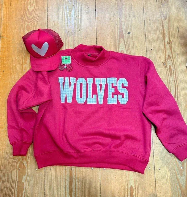 wolvesmockneck1.jpg