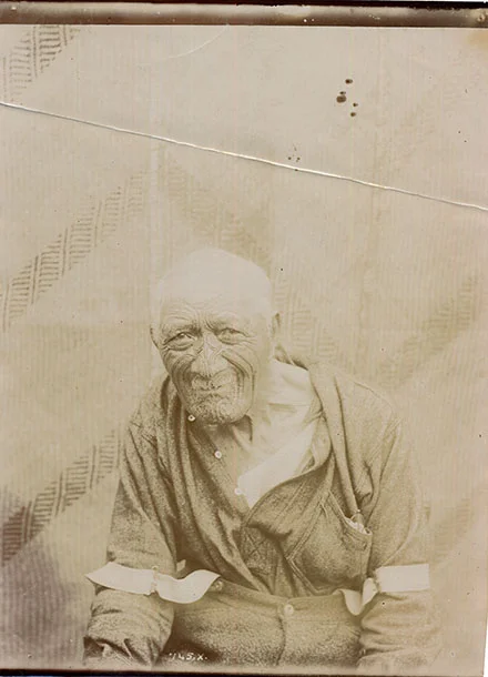 Wiremu Patara Te Tuhi was the second cousin of King Tāwhiao. He served as editor of the printed newspaper, Te Hikoioi e Rere Atu Na; and used his position to argue for increased Māori sovereignty. He also travelled to London with Tāwhiao as his secretary; after demonstrating much prowess in battle and support for the Kīngitanga movement.