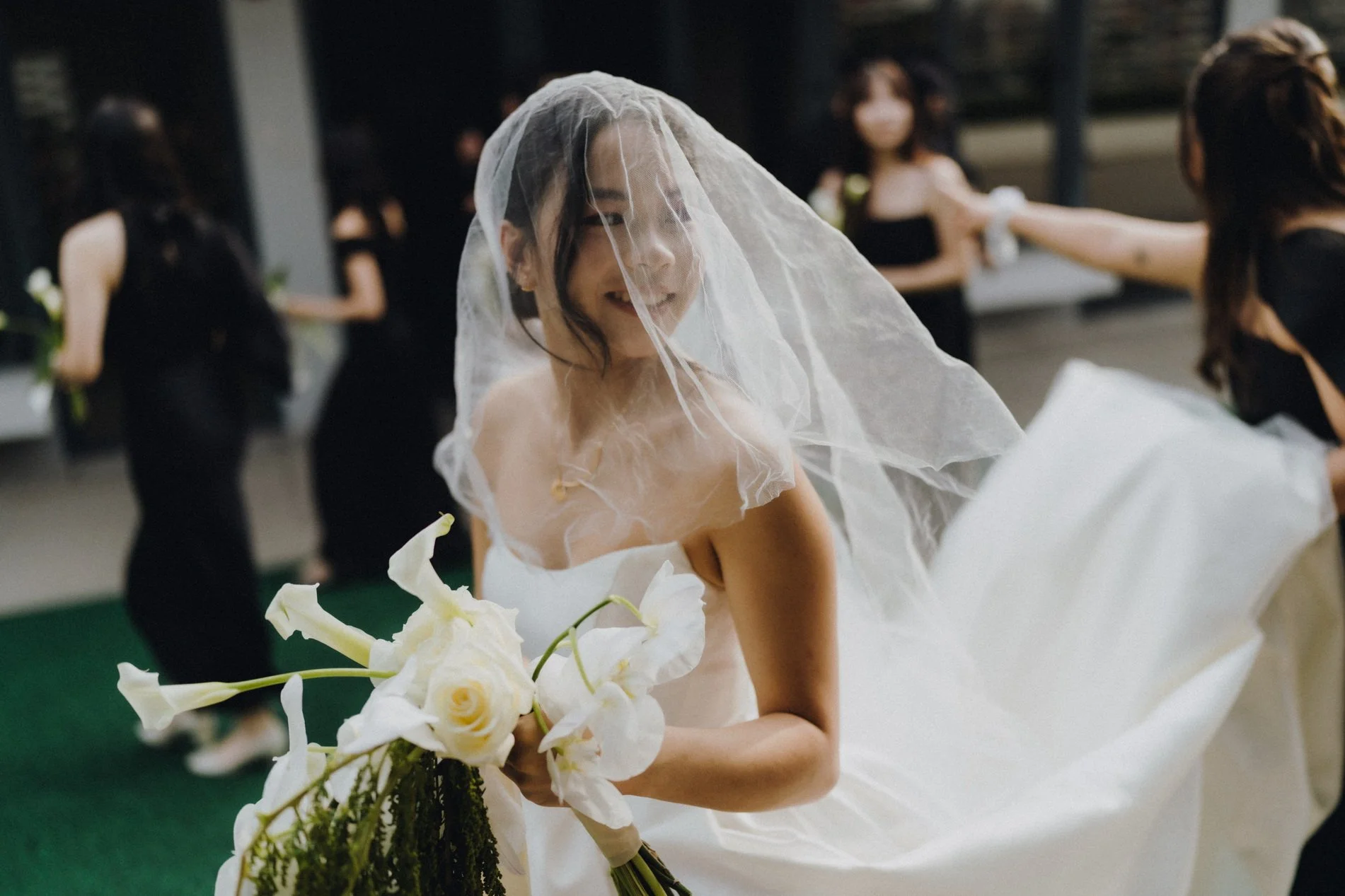 Adalia + Thaddeus // Grace Baptist Church + Sofitel Singapore City Centre Wedding