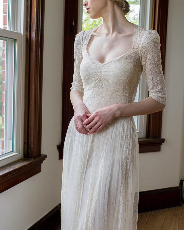 This 1930&rsquo;s sheer lace gown is a little risqu&eacute; for the time period 🔥😯
.
.
.
#1930sweddingdress #1930sfashion #vintagelacedress #antiquelacedress #vintagebride #vintagebridal #sustainableweddings #ethicalbride #ethicalfashion #ethicalwe