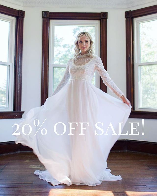 Surprise! Everything in the shop is on sale now until June 6th. 🥰 Making some room for all the new beautiful things coming soon. .
.
.
#vintagebridal #vintagebride #1930sweddingdress #1940sweddingdress #1950sweddingdress #1960sweddingdress #1970swed