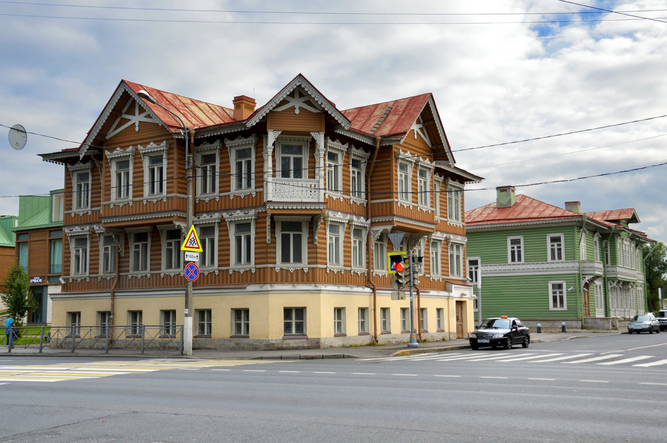 St. Petersburg outside of city center - wooden architecture