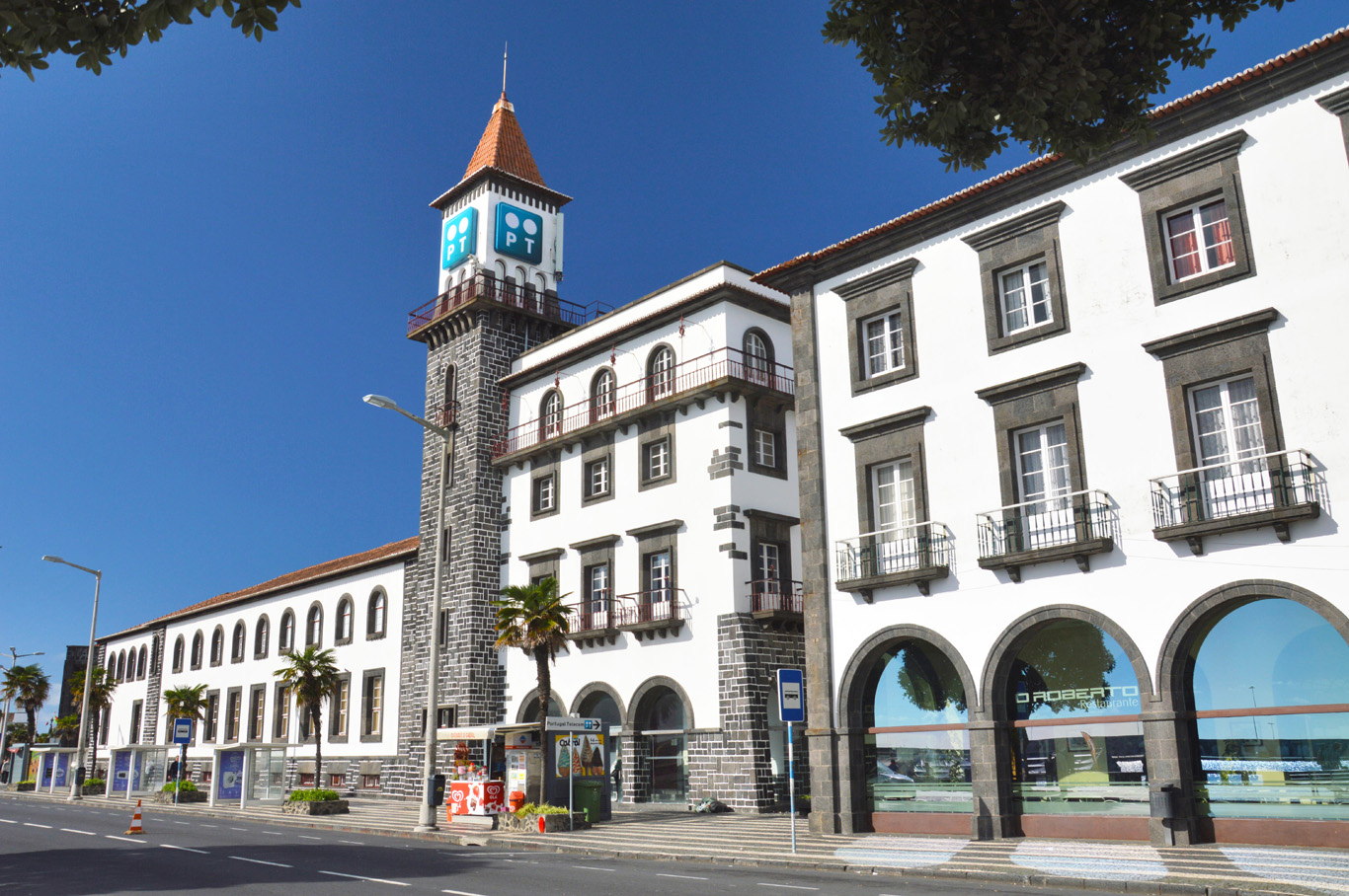 The building of the tourist information center