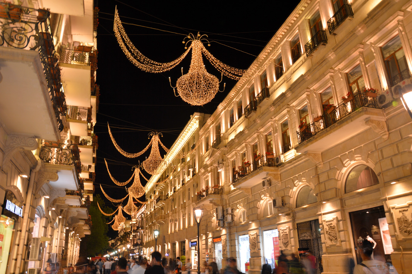   Baku at night     more info   