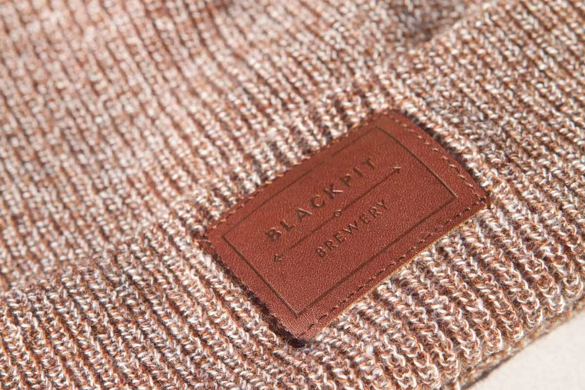 presents-for-beer-lovers-oatmeal-blackpit-brewery-beanie-detail.jpg