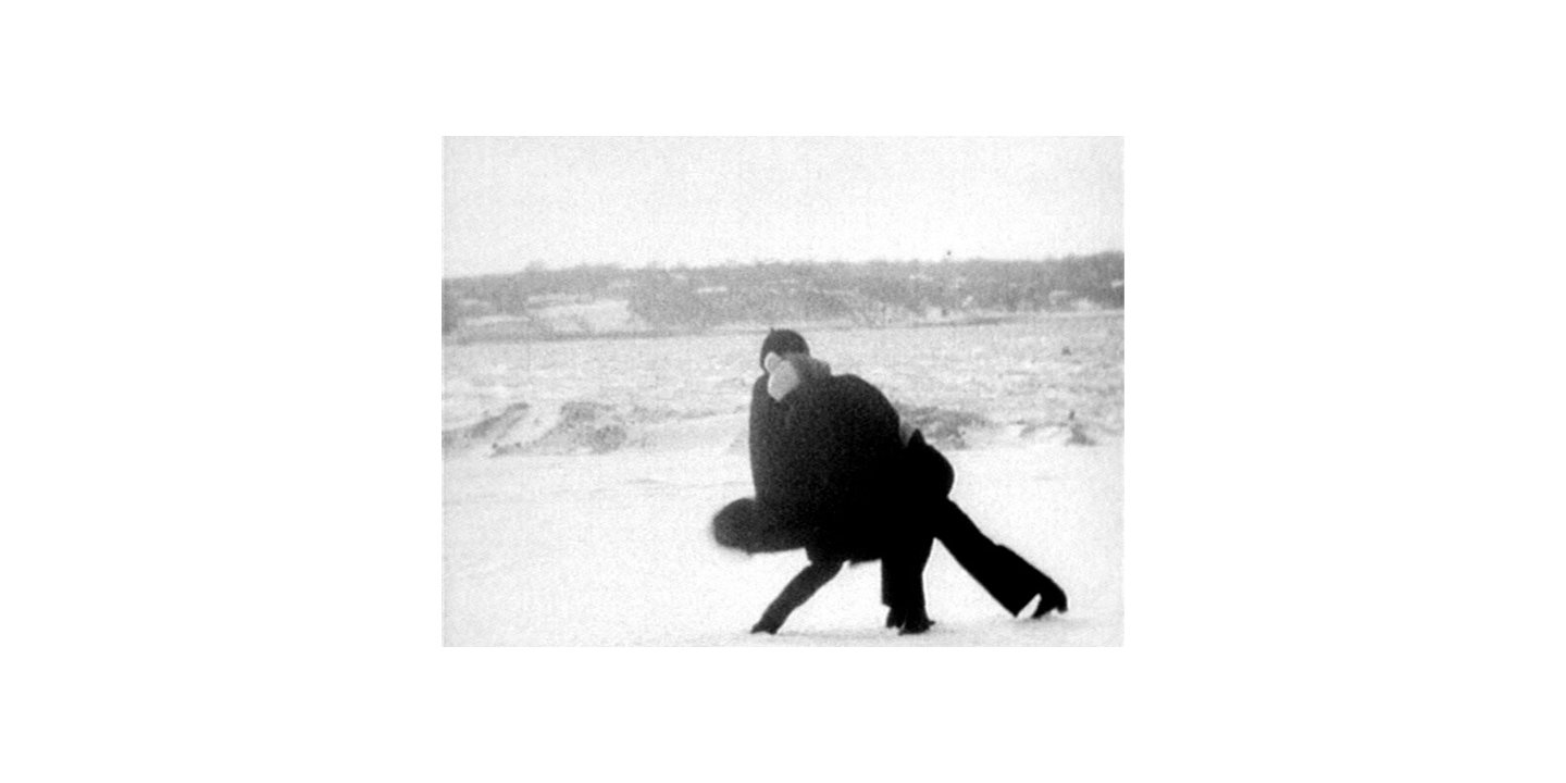  Joan Jonas,  Wind , 1968, black-and-white, silent 16 mm film on HD video, 5:37 minutes. Electronic Arts Intermix (EAI), New York. 