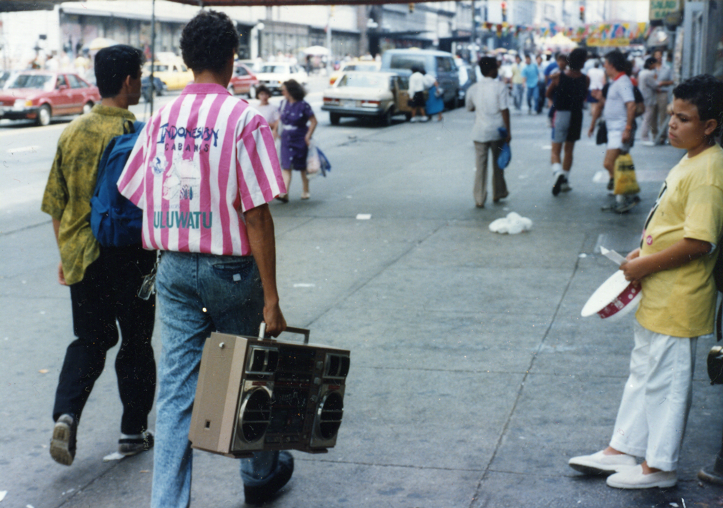 street-80s-boombox_s.png