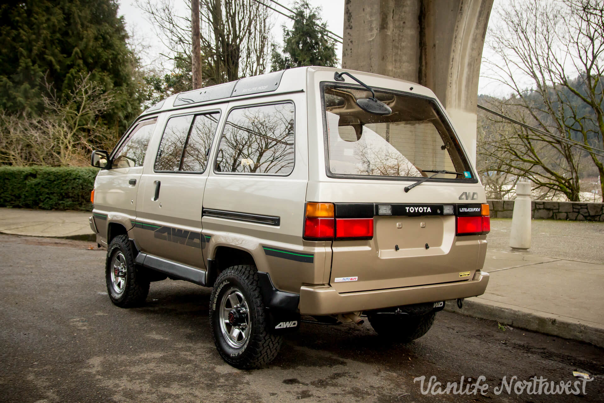 Toyota Lite Ace 4wd. Toyota Lite Ace 1988. Toyota Town Ace 1988. Toyota van 4wd le. Отзывы тойота айс