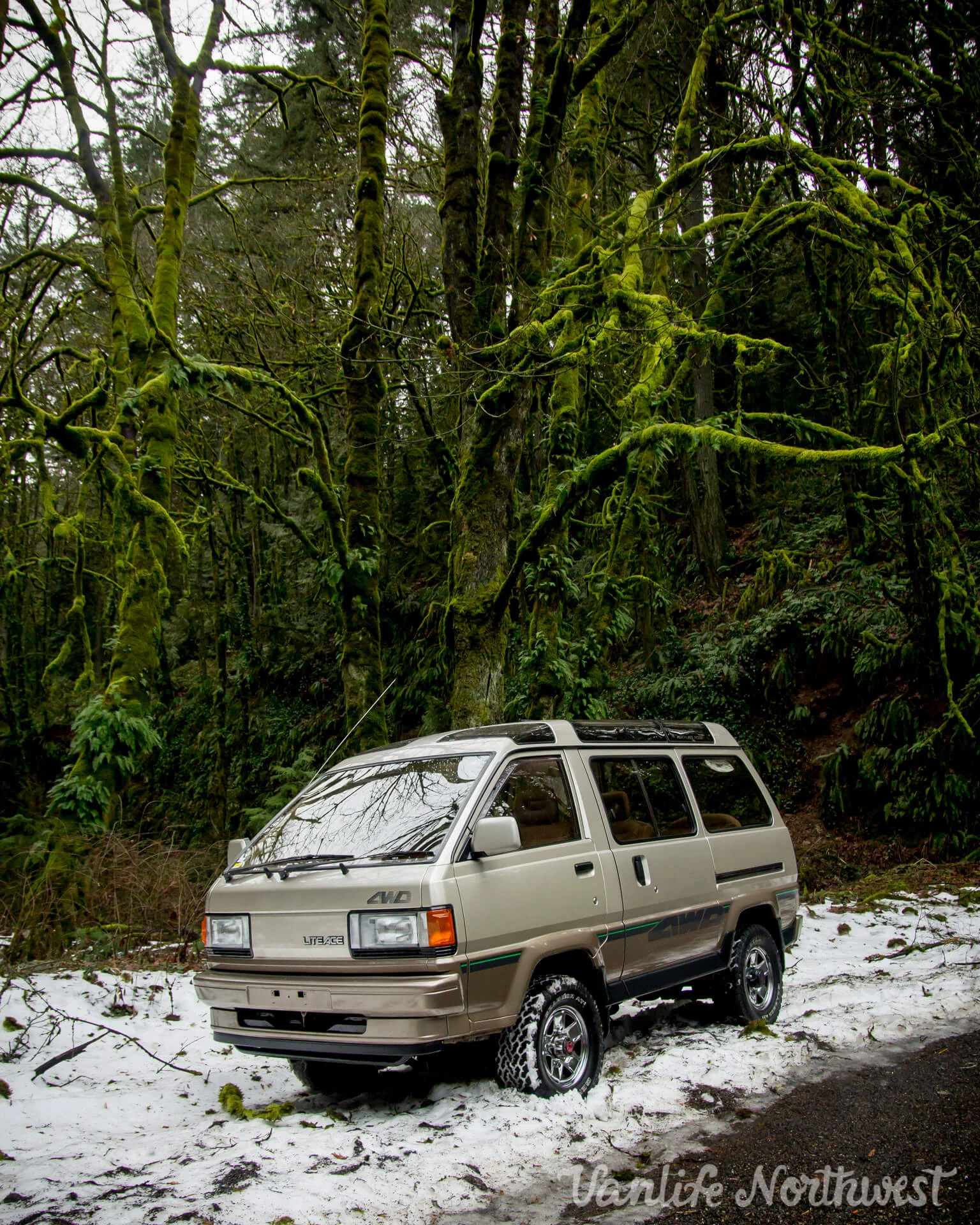 Toyota lite ace 4wd