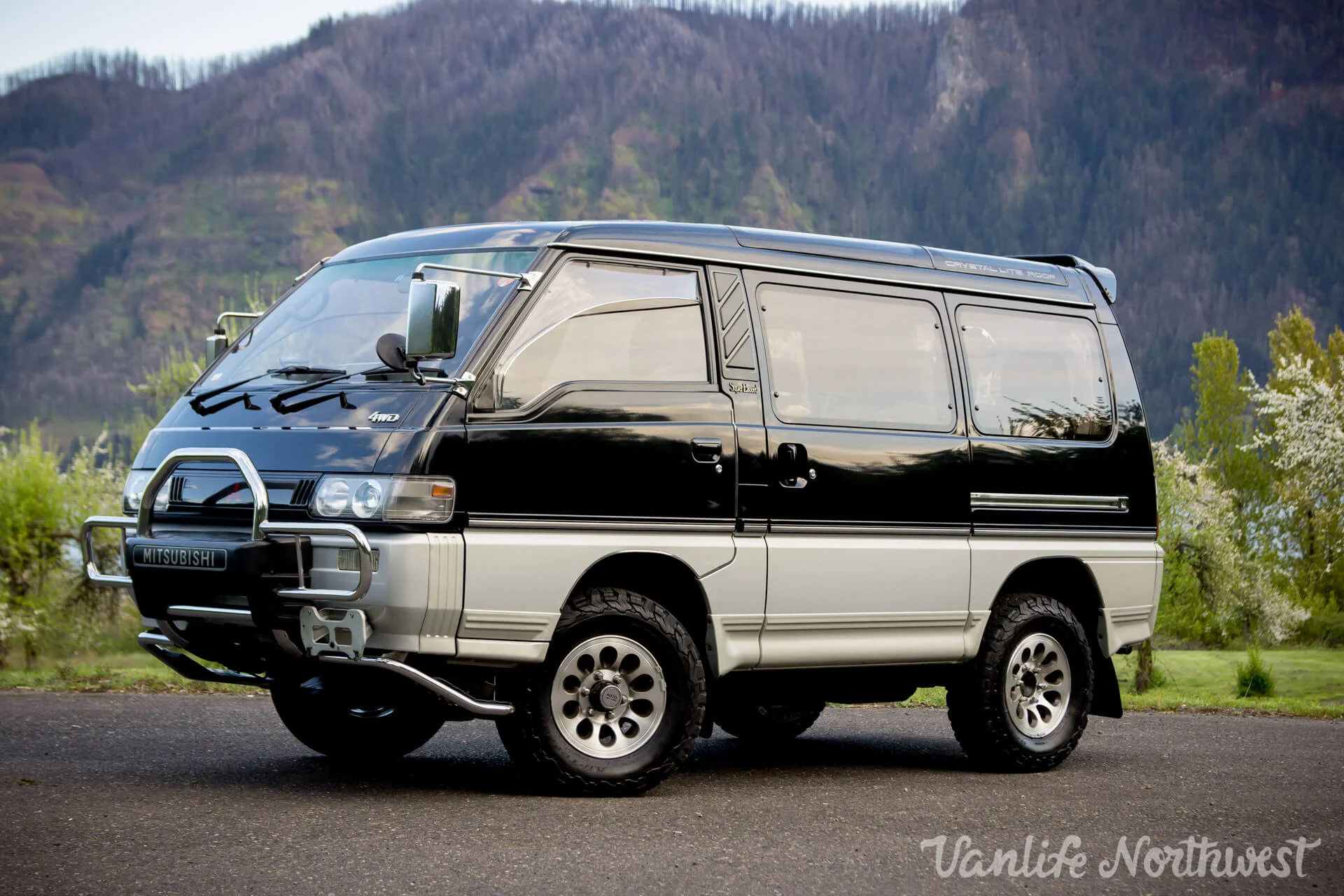 1994 MITSUBISHI Delica Super Exceed 4wd Van — Vanlife Northwest