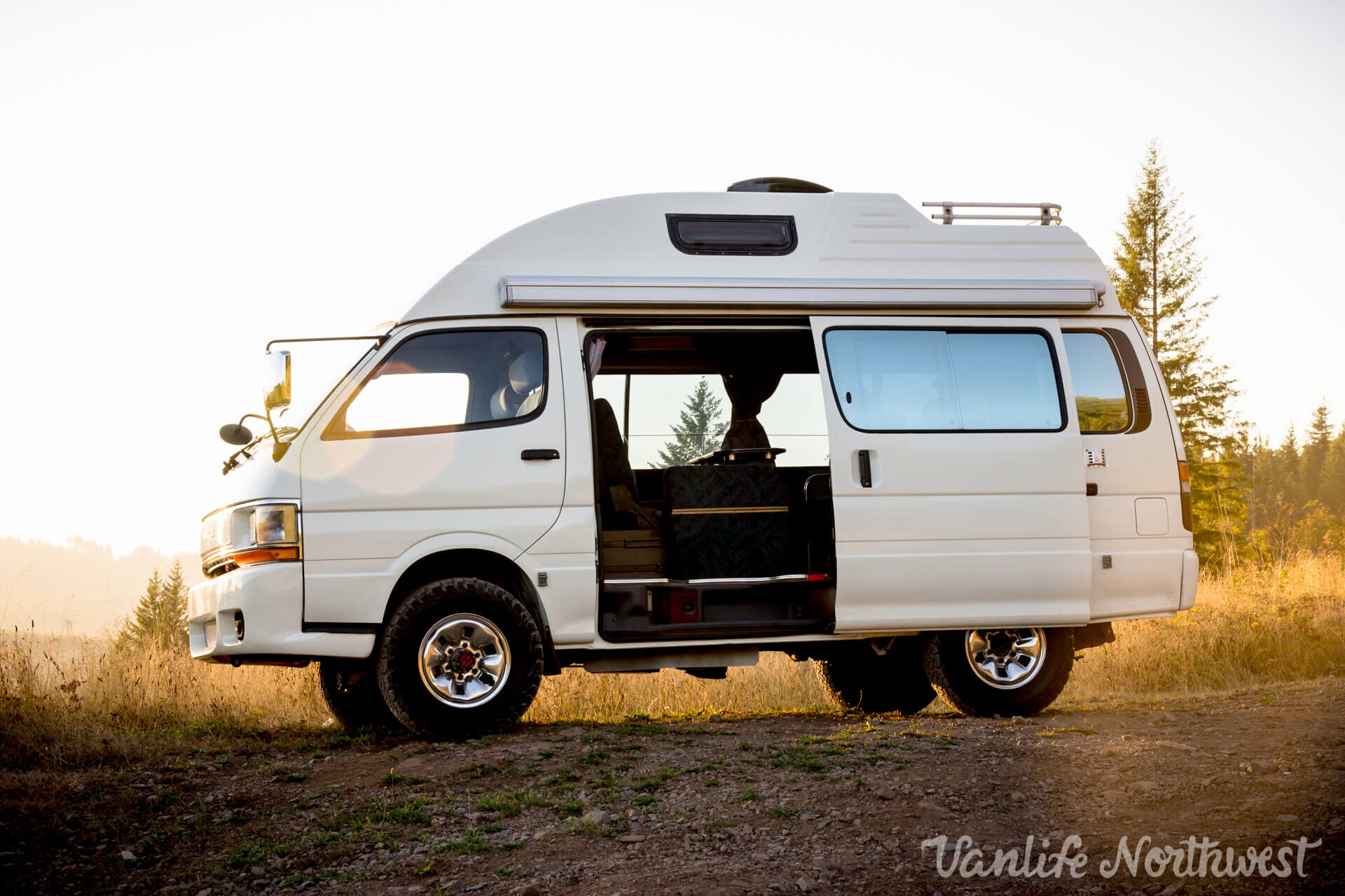 toyota hiace high top for sale