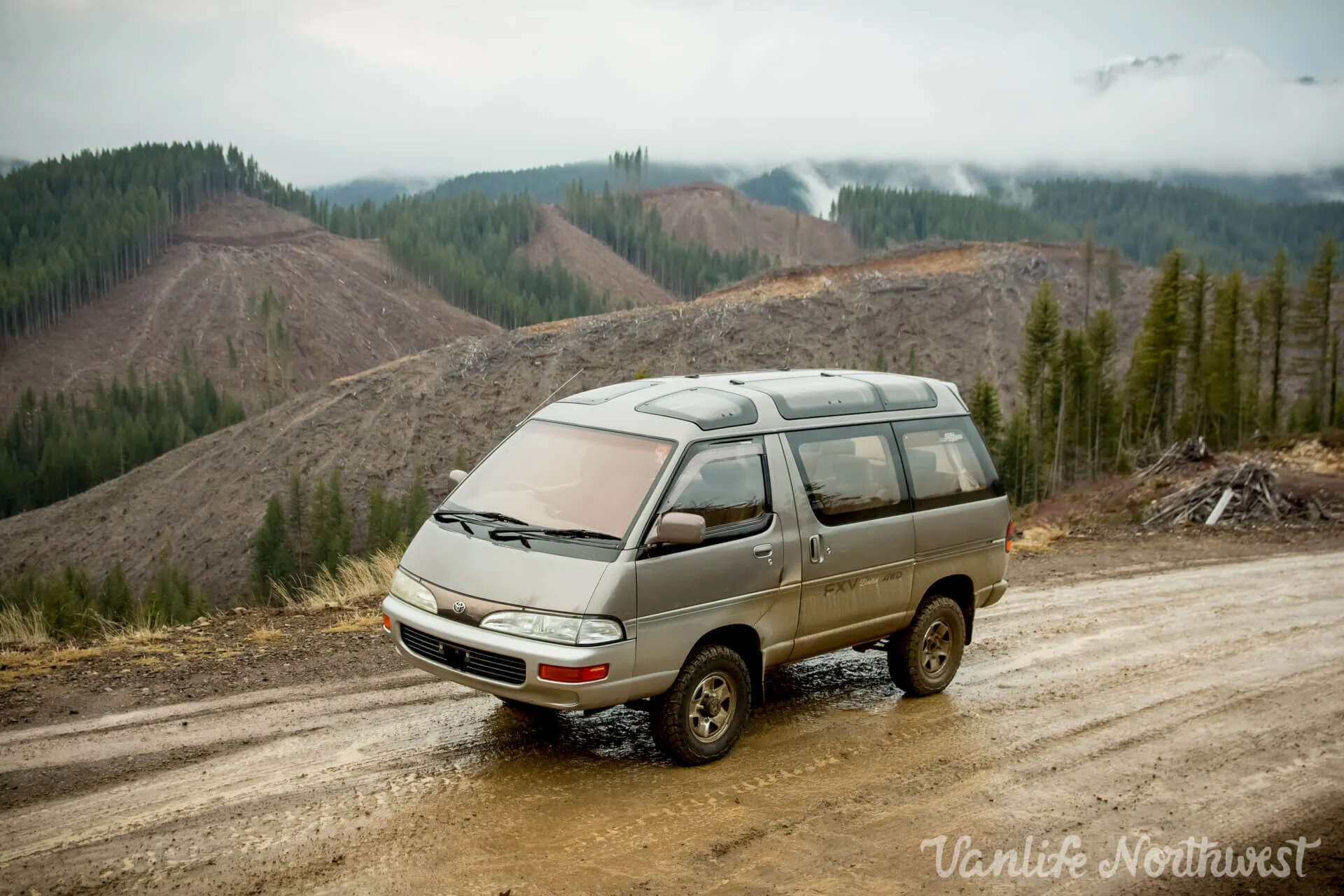 Toyota lite ace 4wd