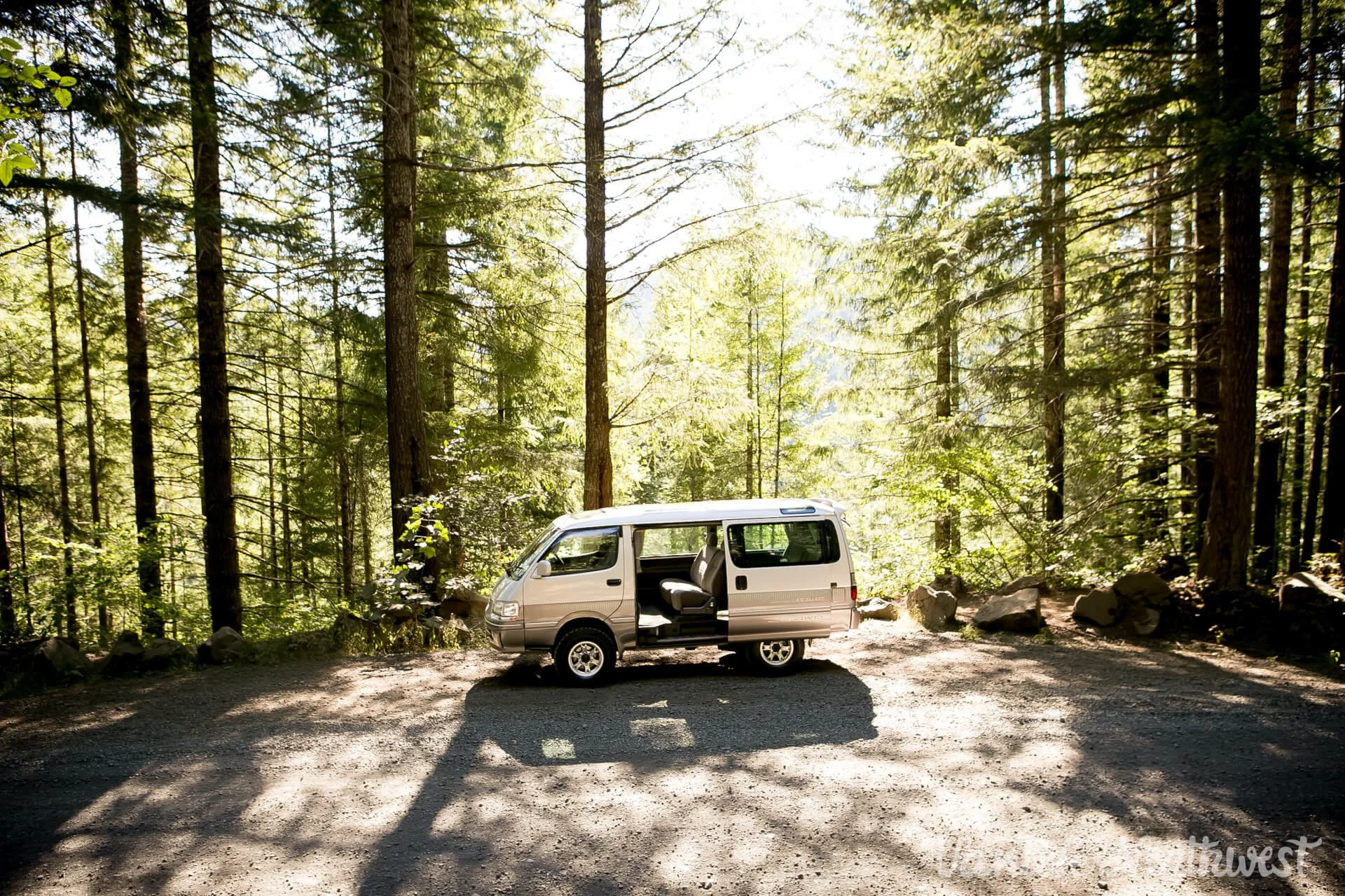 1996 Toyota HiAce JDM car for sale — photo 4 of 25