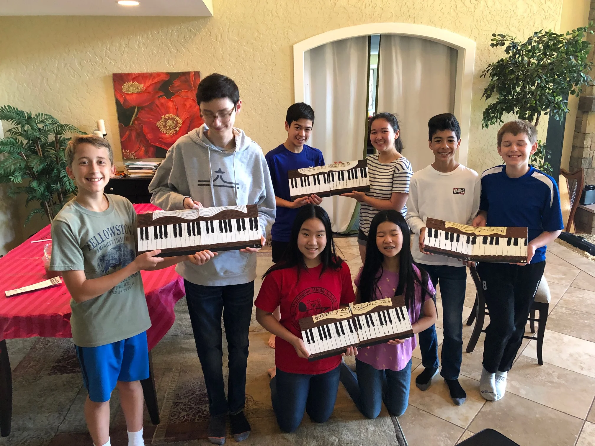 Piano paintings with a partner - impressive!