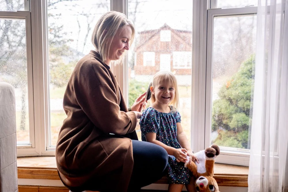 Eliza,Natalie,Dan_12.2025 (13 of 98).jpg