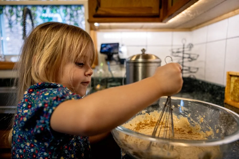 Eliza,Natalie,Dan_12.2025 (33 of 98).jpg