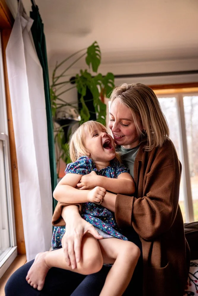 Eliza,Natalie,Dan_12.2025 (49 of 98).jpg