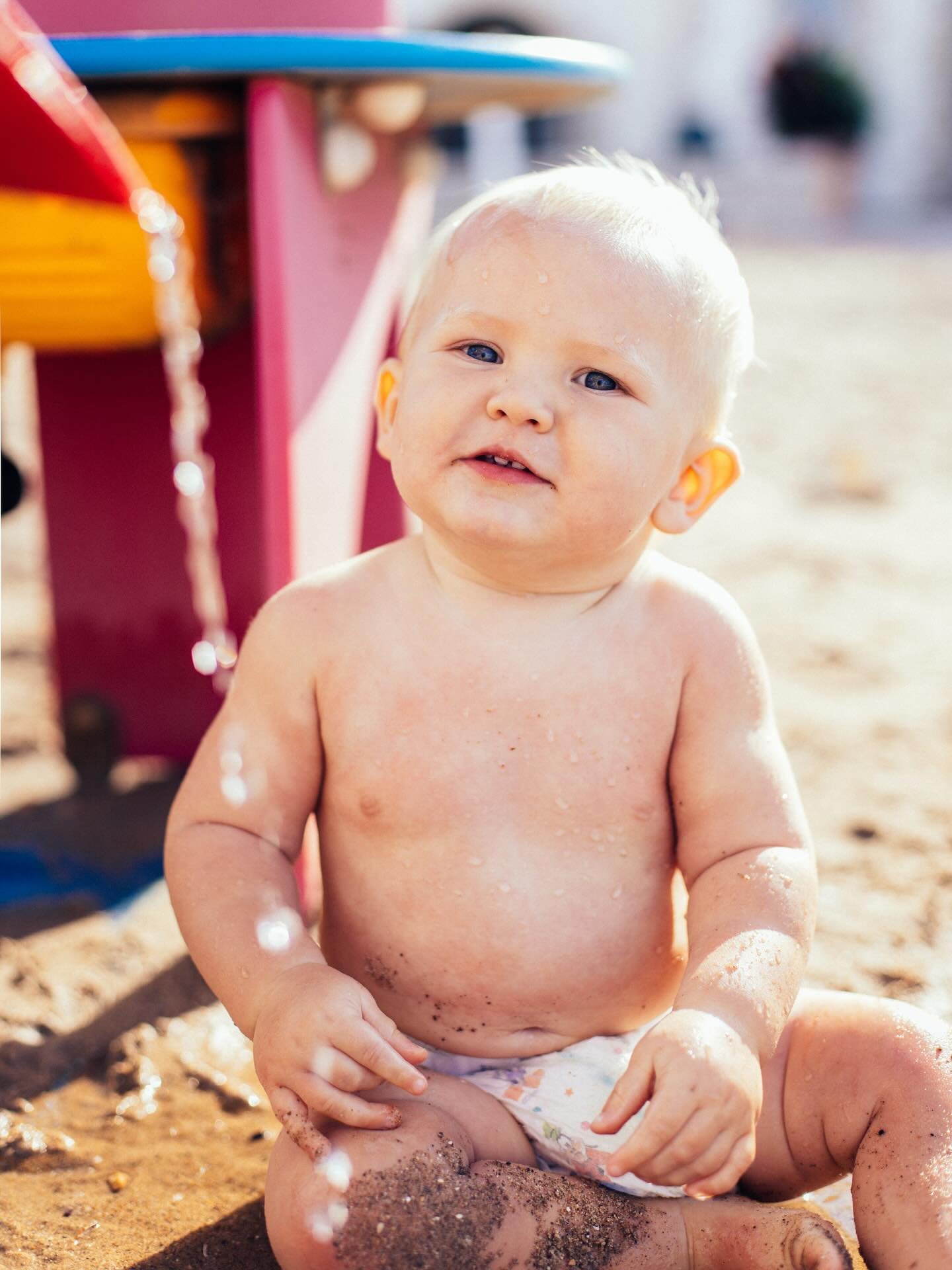 I saved this quote for you, little baby Arthur:
&ldquo;When love can manifest itself in its fullness, happiness passes through that person, reaching the other.&rdquo;
It&rsquo;s what you&rsquo;ve done from the moment you came into this world.

I beli