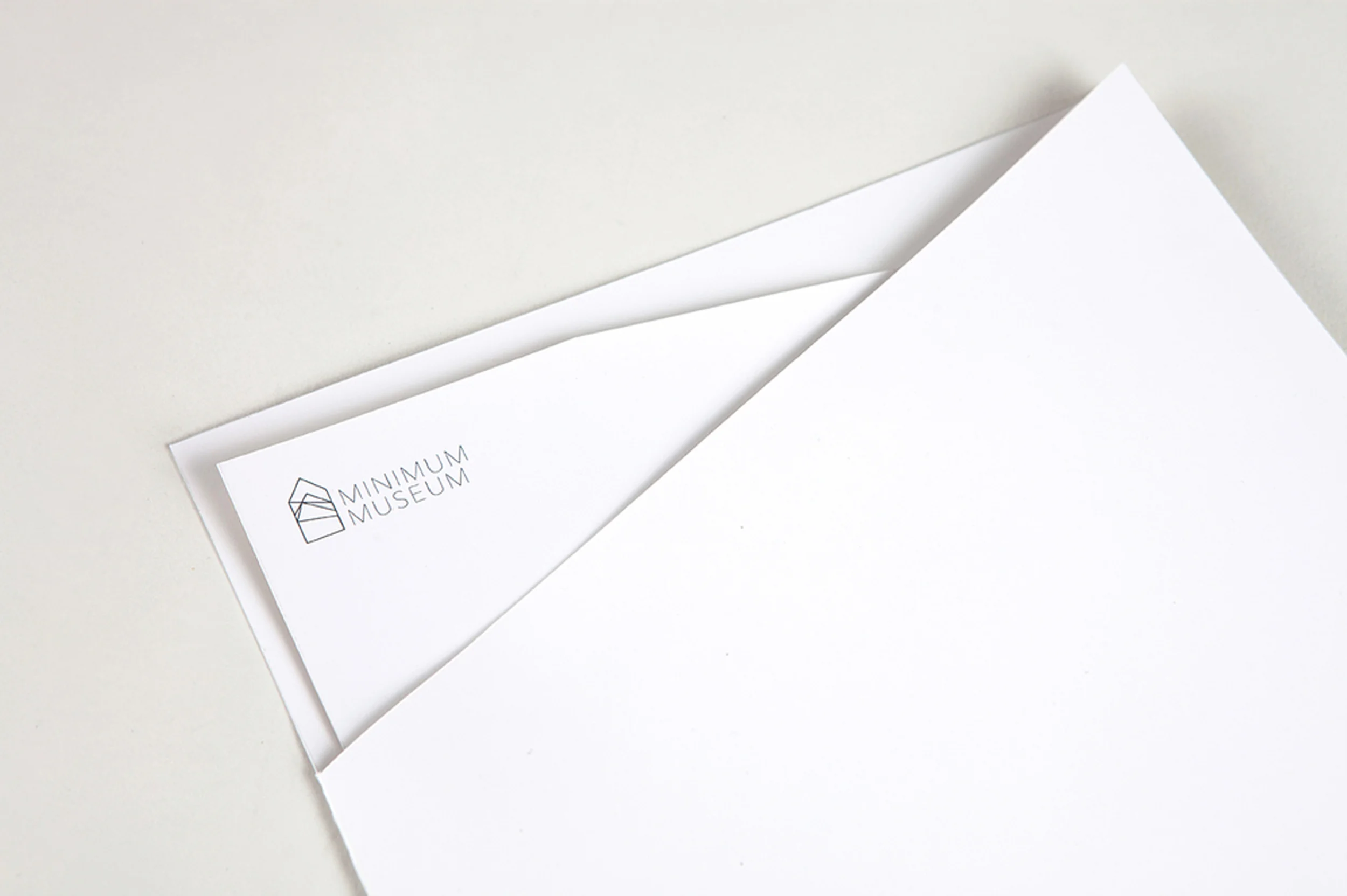 stationary3.jpg