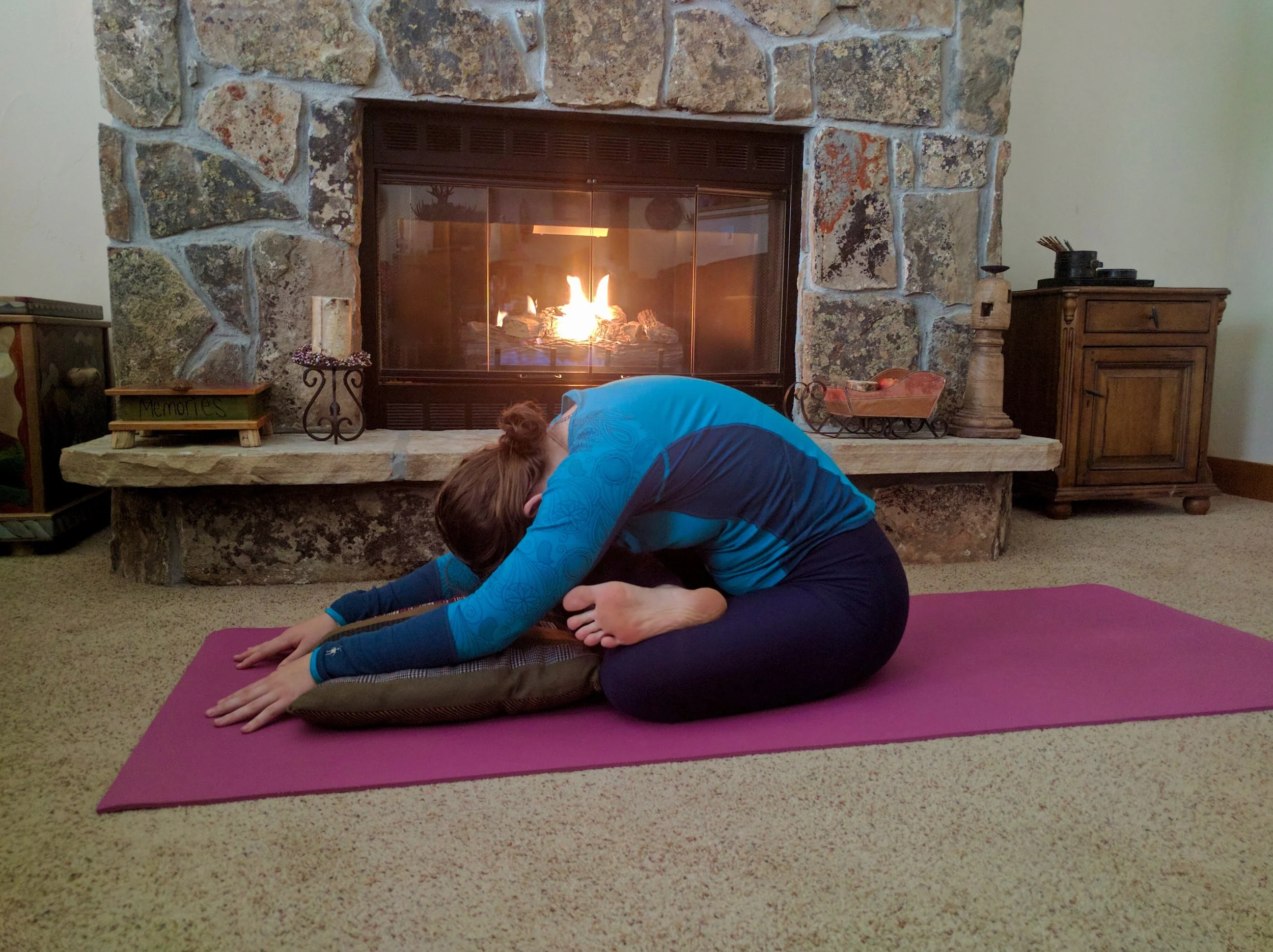 Firelog Pose