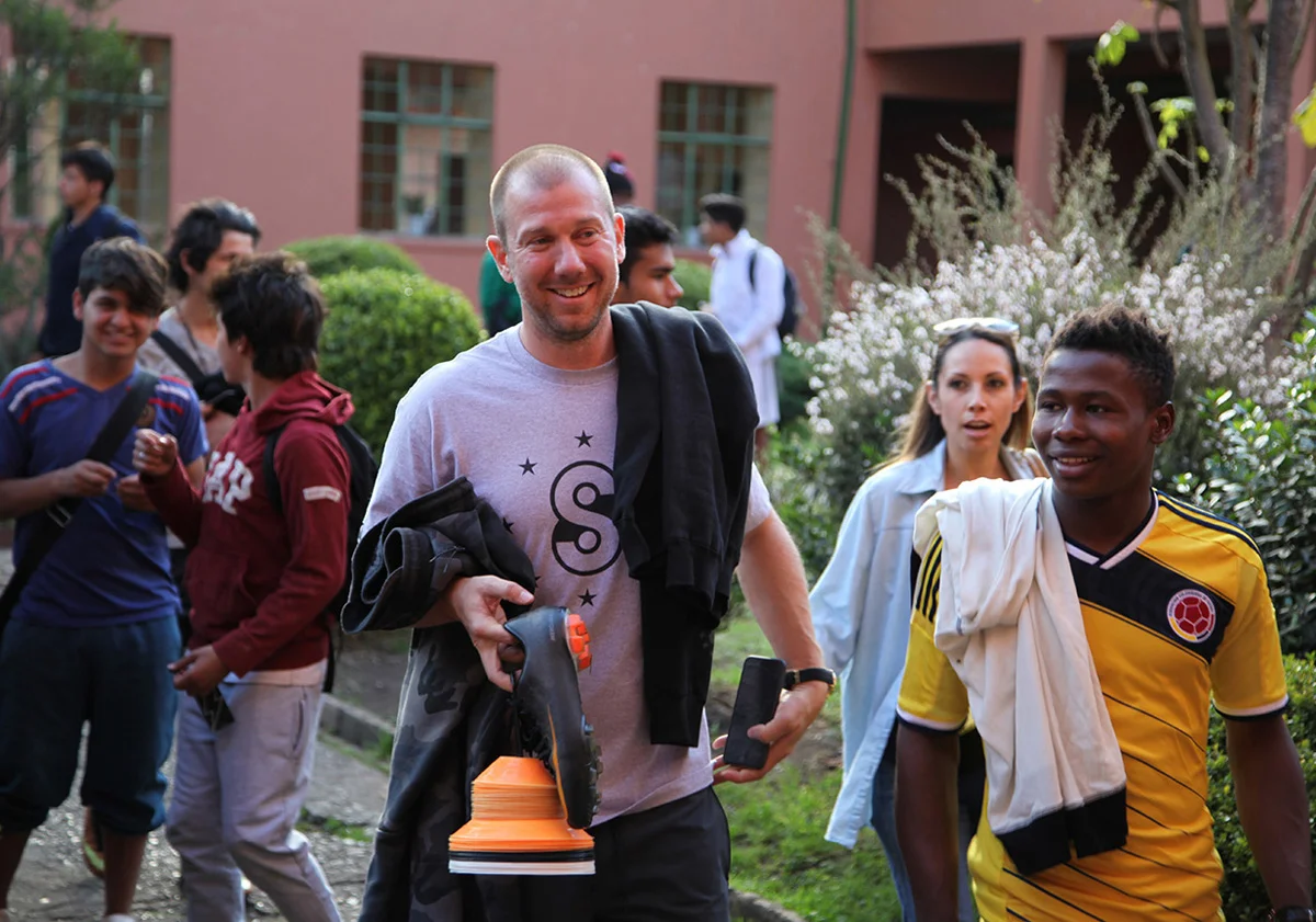 seth-modersohn-sethmode-soccer-colombia-2.jpg