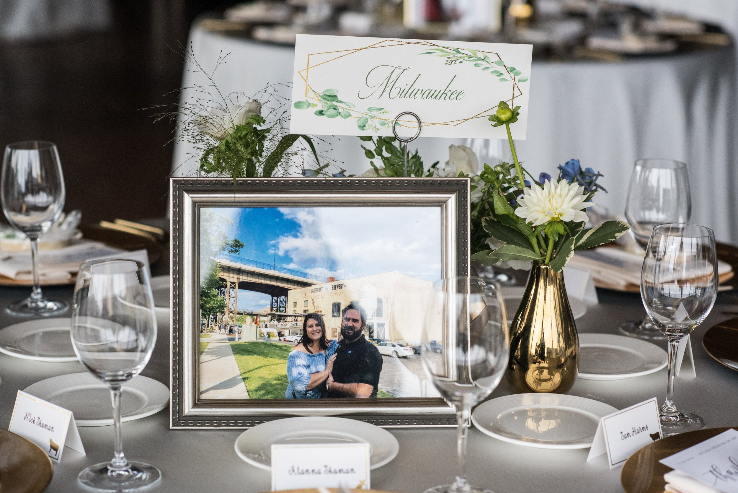 Geometric Table Name Cards