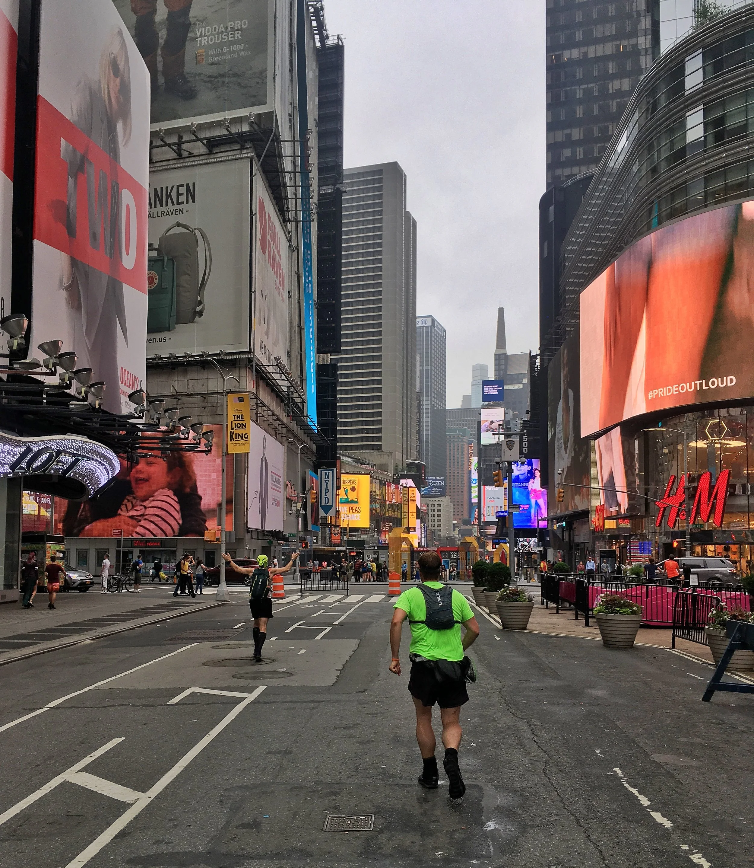 Deep Into Brooklyn: The Great New York 100 Running Exposition Ultrarunning Magazine - September 2018