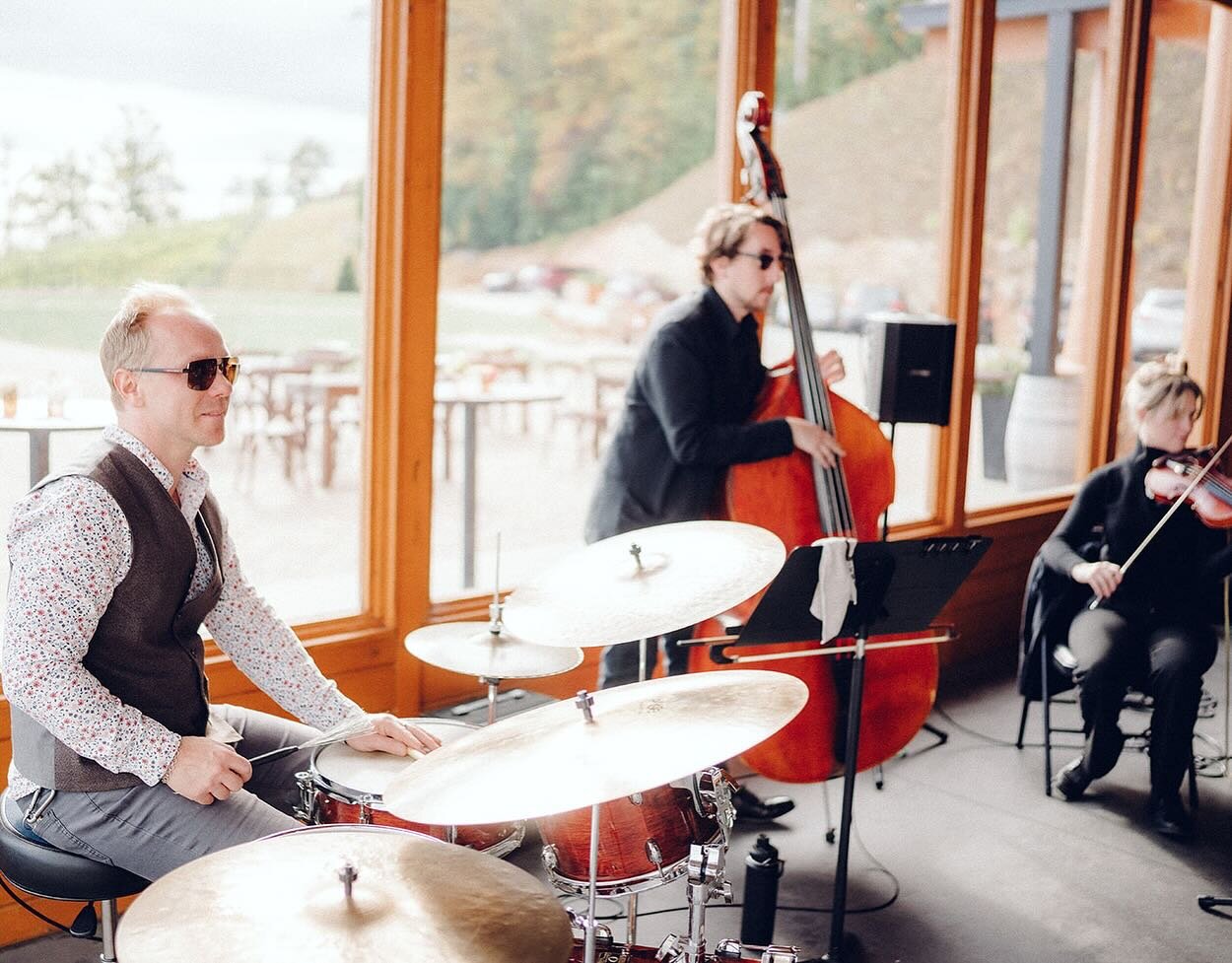 More pictures from last year&mdash; this time, our guitar/violin duet performed at the ceremony and we added on drums and bass for a jazz ensemble at the cocktail hour! :) (Thanks for sharing, Kim, and another congrats to Micah and Elaina!) This time