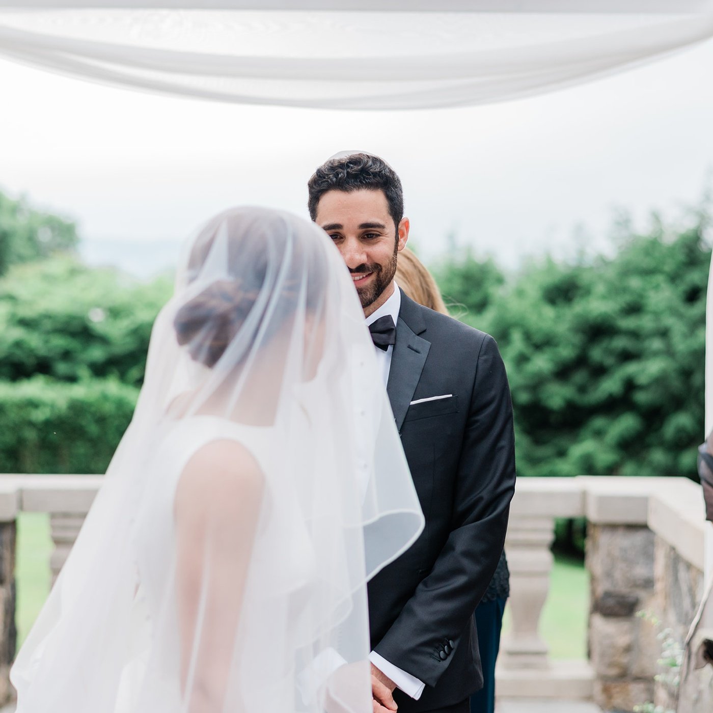 Wedding ceremony on the terrace at Tappan Hill Mansion