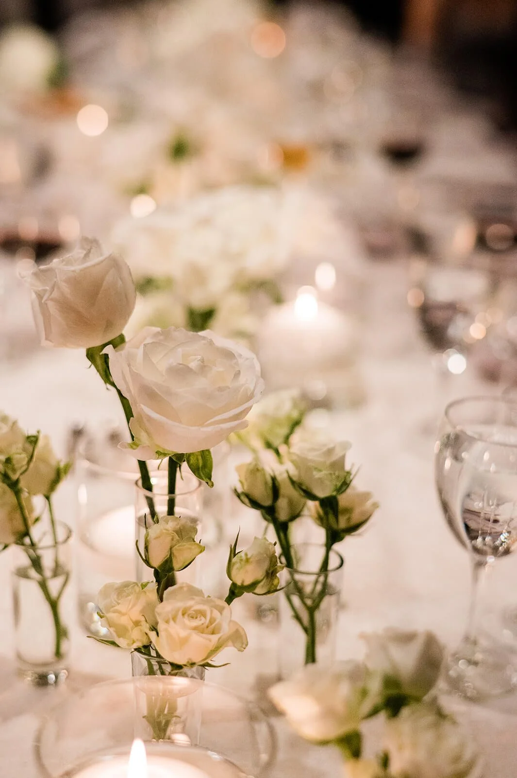 Wedding reception in the Pavilion Room at Tappan Hill Mansion