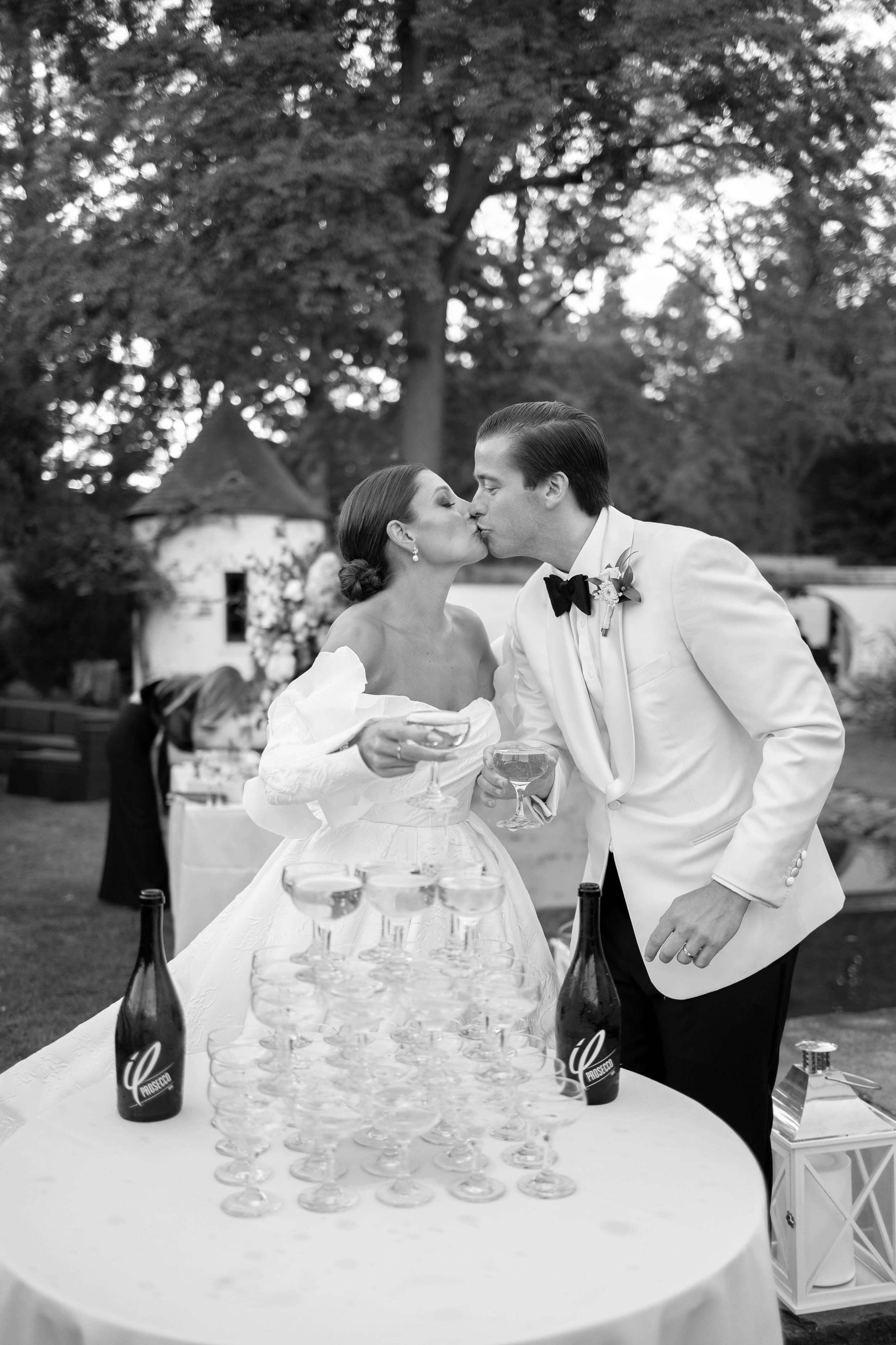 luxury-fall-black-tie-wedding-chelsea-mansion-anthony-vazquez-photography-danielle-caldwell-events-30.jpeg