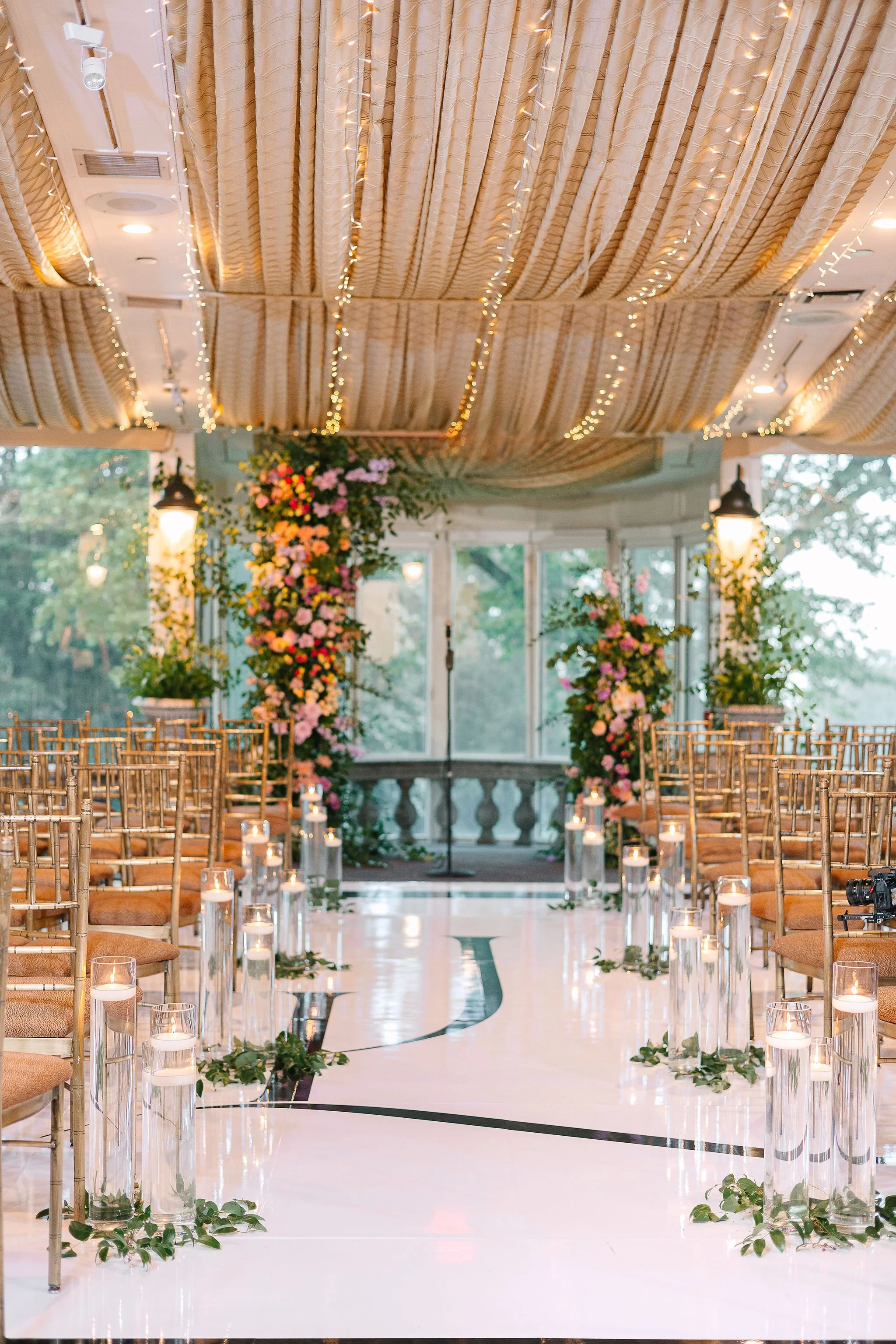 2025 Wedding Planning Timeline (+ Tips for Booking Your Vendors