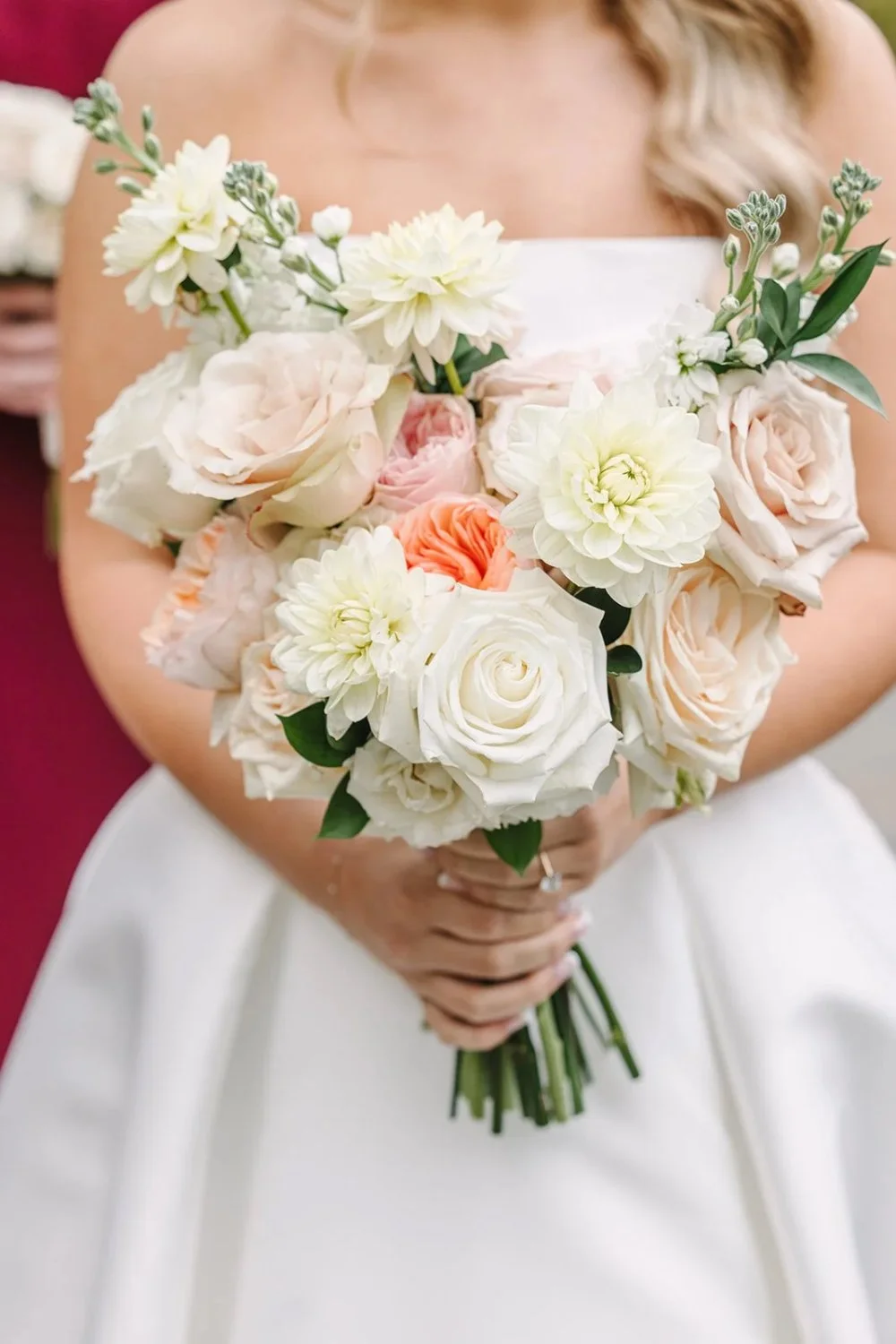 Soft neutral bridal bouquet with roses and dahlias at a Tarrytown House Estate wedding
