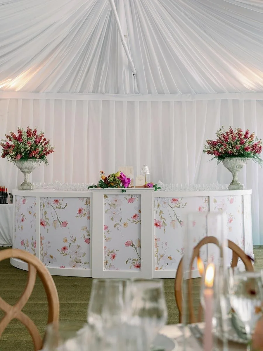 the bar at the wedding in New York outdoor wedding 