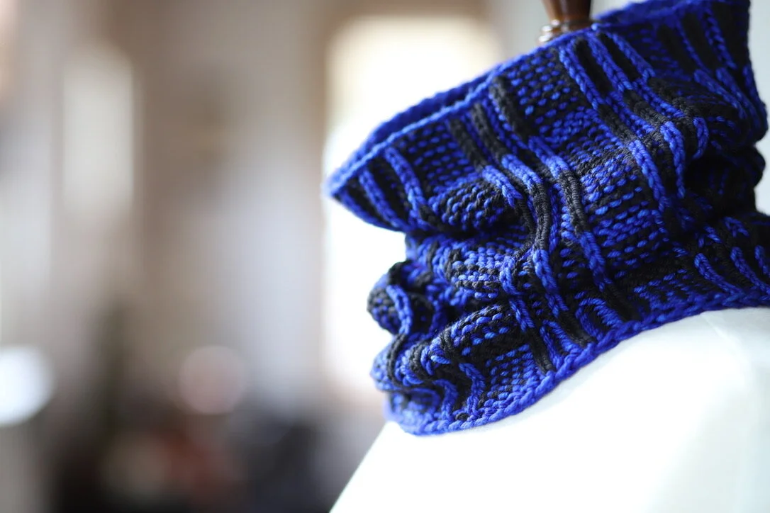 Blocked Brioche Cowl Pattern