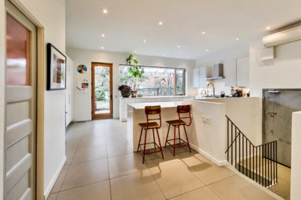 102 Albany Ave 15.jpg