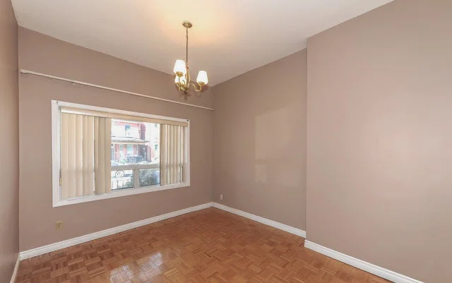 265 Markham St 7.jpg